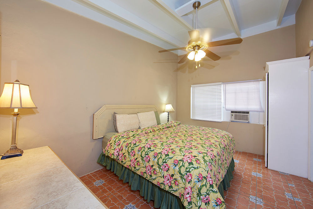 Paradise Cove Ocean Front Villas And Suites Nazareth Exterior photo