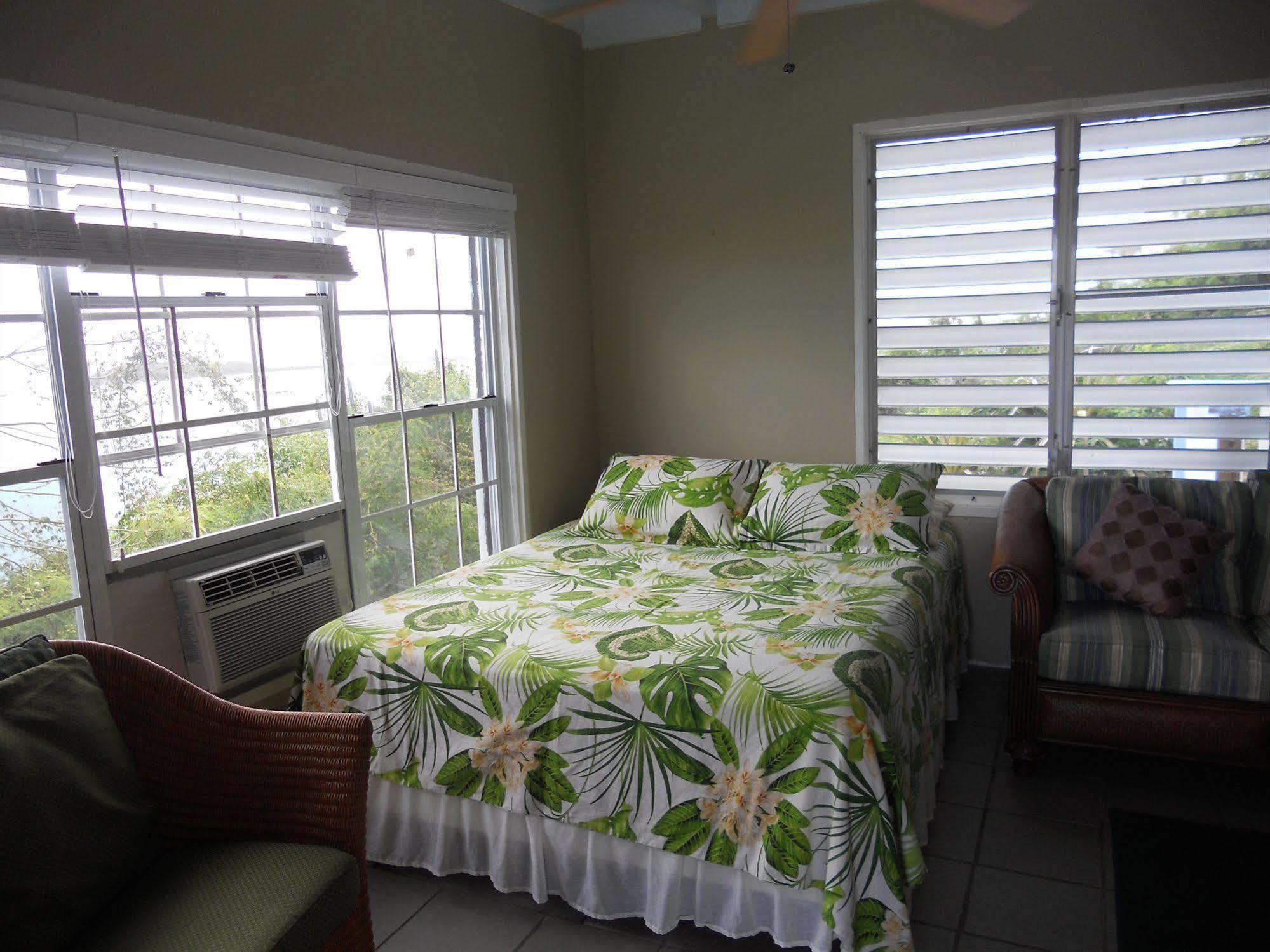 Paradise Cove Ocean Front Villas And Suites Nazareth Exterior photo