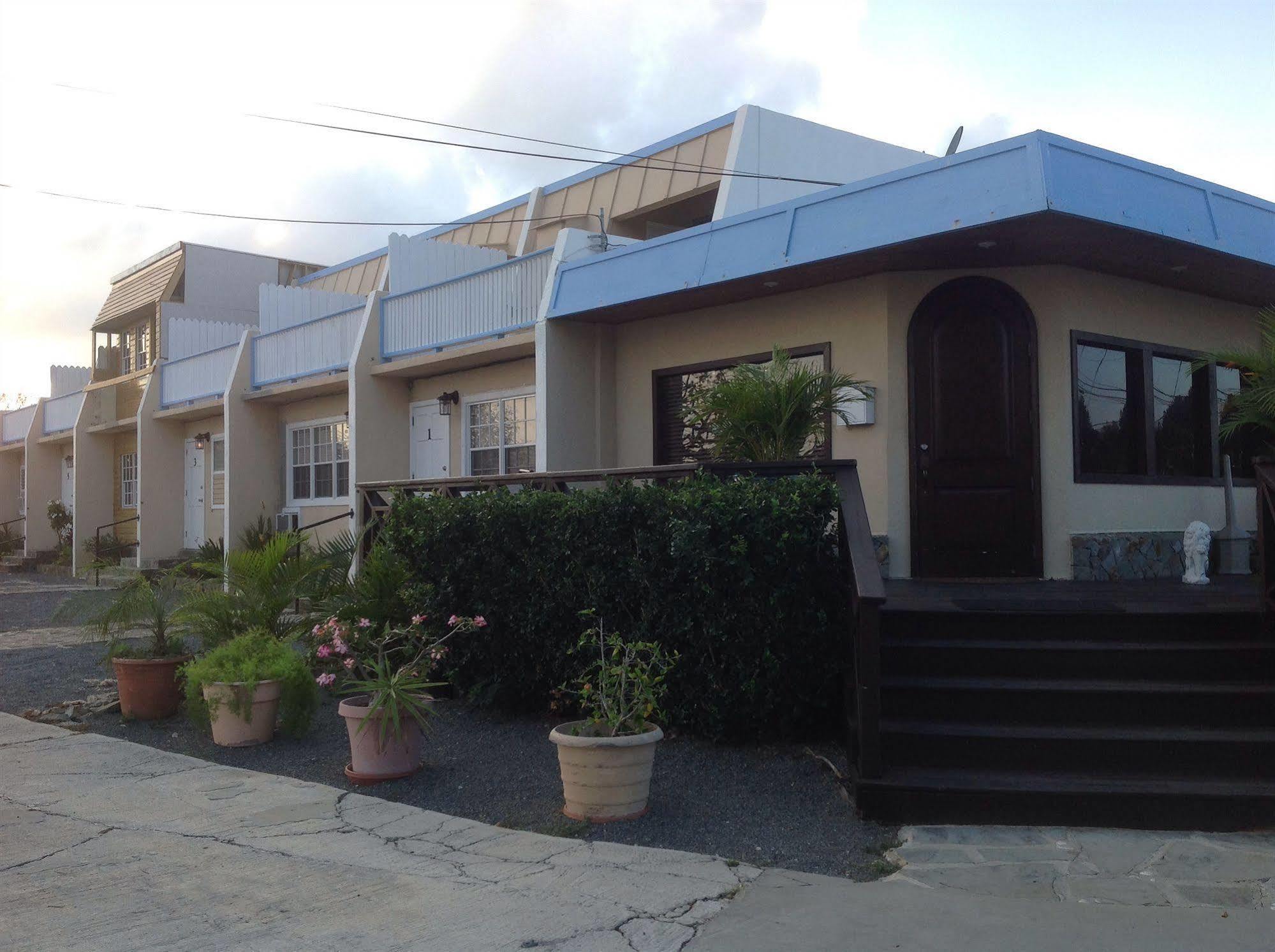 Paradise Cove Ocean Front Villas And Suites Nazareth Exterior photo